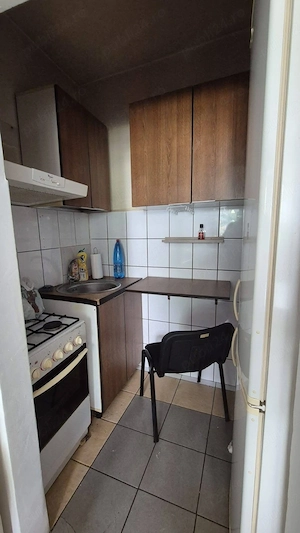 Garsoniera de vanzare zona Cet  Super Pret.... - imagine 4