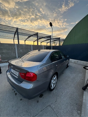 Bmw e90 320d automat  - imagine 5