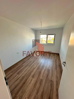 Duplex despartit prin camera tehnica | 4 camere | Toate utilitatile | - imagine 6