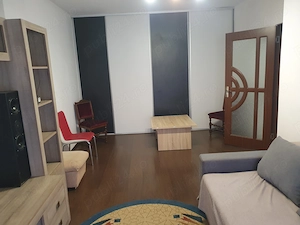 Inchiriez apartament cu 2 camere cu parcare,zona Porii - imagine 3