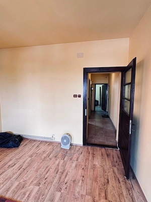 AV699 Apartament 1 camera, etaj 2, Dragalina - imagine 3