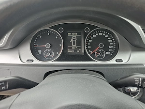 Vand VW Passat B7 - imagine 4