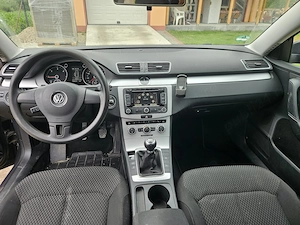 Vand VW Passat B7 - imagine 5