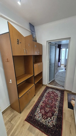  DE ÎNCHIRIAT! Apartament cu o cameră mobilat şi utilat, situat în cartierul Ţiglina 2 - imagine 6