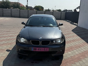 BMW Seria 1 E87 118d
