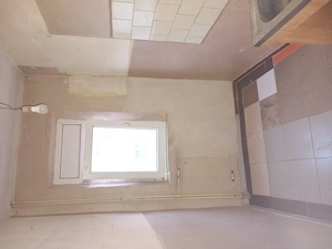 Vand apartament cu 3 camere.  - imagine 4