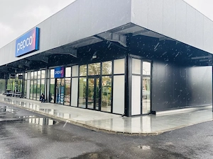 Centru comercial 1200 mp , 4000 mp parcare , ideal investitie, Dragomiresti Vale - imagine 7
