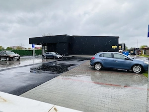 Centru comercial 1200 mp , 4000 mp parcare , ideal investitie, Dragomiresti Vale - imagine 8