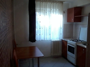 Garsoniera in Podu Ros - imagine 4
