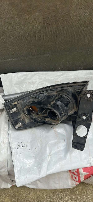 Triplă spate dreapta Seat ibiza - imagine 4