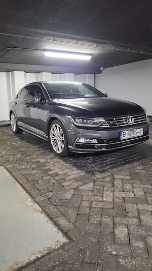 Passat R line rulata in Olanda - imagine 2