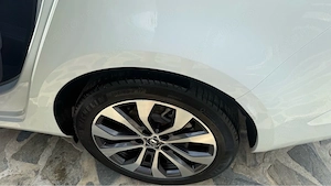 Renault Megane 2024 automat Zen-sport 140 cp Led piele - imagine 5