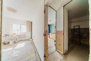Apartament 3 camere, zona Alfa, decomandat - imagine 10