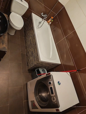 Proprietar ,inchiriez apartament cu doua camere  - imagine 2