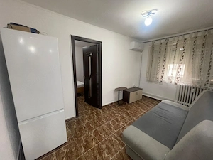 Apartament 2 camere, 31 mp, renovat, mobilat si utilat, langa Piata Valea Rosie - imagine 2