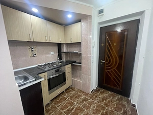 Apartament 2 camere, 31 mp, renovat, mobilat si utilat, langa Piata Valea Rosie - imagine 5