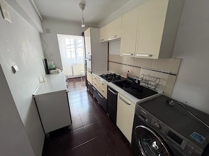 Apartament 1 camera, decomandat - Cugir - imagine 3
