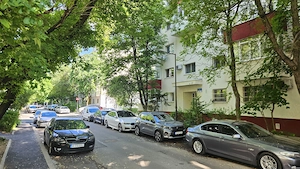 Proprietar. Vând apartament în București, sector 4. Zonă liniștită, bloc civilizat