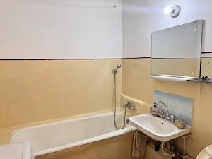 Proprietar. Vând apartament în București, sector 4. Zonă liniștită, bloc civilizat - imagine 6