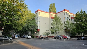 Proprietar. Vând apartament în București, sector 4. Zonă liniștită, bloc civilizat - imagine 7