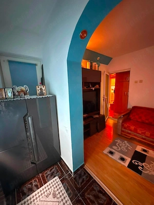De vanzare apartament cu 4 camere, 2 bai si 2 balcoane, mobilat si utilat, etaj intermediar  - imagine 6