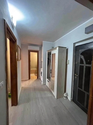 De vanzare apartament cu 2 camere si balcon,  zona Favorit, etajul 2, Pret 59900 euro - imagine 7
