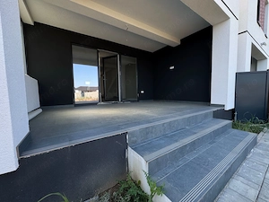 Duplex finalizat despartit prin casa scarii cu 3 bai si design morden ! - imagine 20