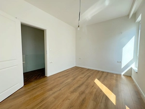 Duplex finalizat despartit prin casa scarii cu 3 bai si design morden ! - imagine 12