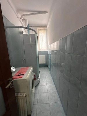De vanzare apartament cu 2 camere, etajul 1, zona Restaurantului Bradu, 2 boxe 49000euro - imagine 5