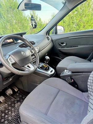 Renault Scenic 2012 1.6 dci 130 cp  - imagine 5