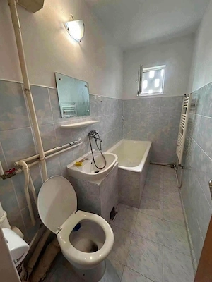 De vanzare apartament cu 2 camere si balcon, zona Smirodava, 32000euro - imagine 3