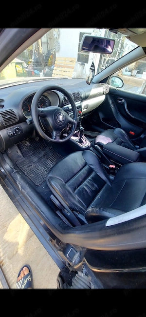 dezmembrez seat leon  - imagine 3