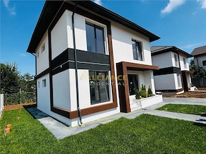 Casa individual #259; ,4 camere - 3 b #259;i , teren 300 mp !