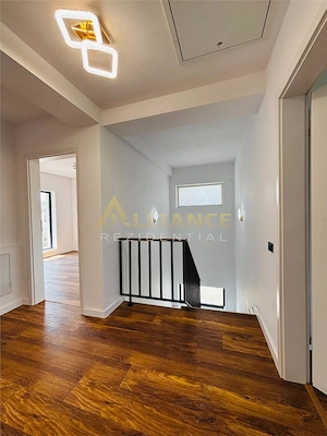 Casa individual #259; ,4 camere - 3 b #259;i , teren 300 mp ! - imagine 8