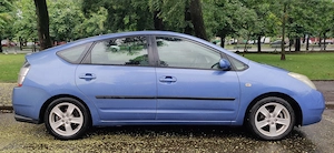 Prius Hybrid 2005 173000 km, itp 2027 - imagine 6