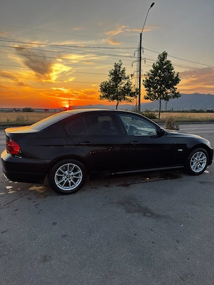 BMW seria 3, E90, 316d 2010