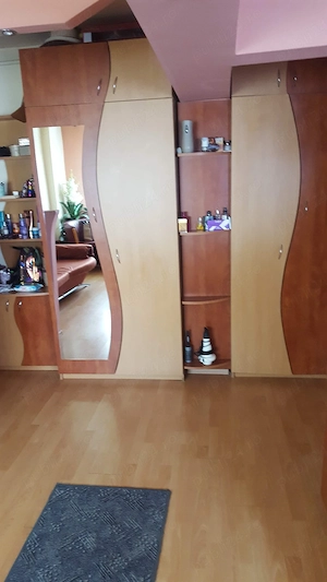 Garsonieră de închiriat