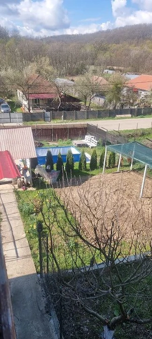 Casă P+M cu 1.558 mp teren, livadă și garaj - imagine 5