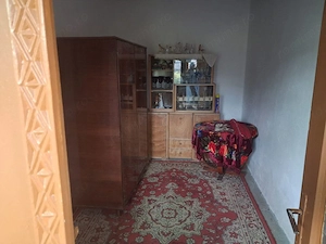 Casă tradițională cu teren generos – Borosteni, Peștișani, jud. Gorj - imagine 8