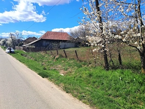 TEREN INTRAVILAN ȘI EXTRAVILAN POLOVRAGI - imagine 9