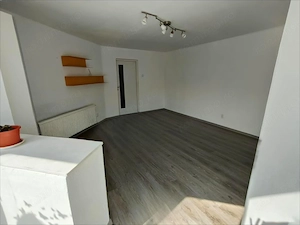 Spațiu de închiriat Târgu Jiu –zona 8 Mai, către Spitalul 700 - imagine 4