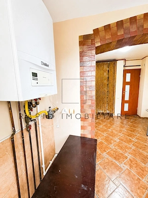 2 Camere | Etaj 3 | Magazin TOP | Sid-Vest | 53 mp | An '88 | Mobilat +Utilat  - imagine 3