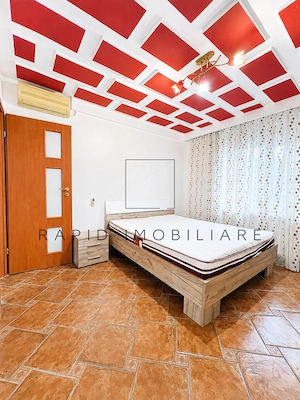 2 Camere | Etaj 3 | Magazin TOP | Sid-Vest | 53 mp | An '88 | Mobilat +Utilat  - imagine 2