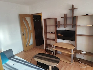 Proprietar închiriez ap 2 camere zona Calea Sagului 