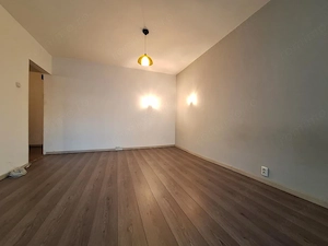 Apartament cu 3 camere decomandat-renovat-68 mp-etaj 2-Dorobantilor