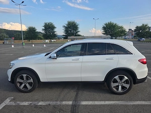 Mercedes glc 300 - imagine 2