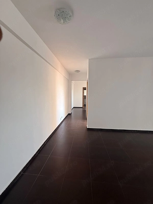 Apartament spatios cu 3 camere - Zona Independentei (Kaufland) - imagine 3
