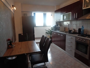 Apartament 2 camere decomandat, etaj intermediar, langa Spitalul Judetean, 64 mp, mobilat si utilat - imagine 5