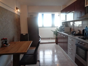 Apartament 2 camere decomandat, etaj intermediar, langa Spitalul Judetean, 64 mp, mobilat si utilat - imagine 6