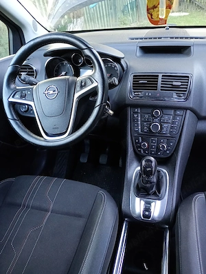 Opel meriva 2012